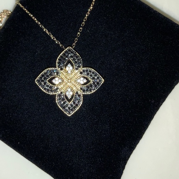 2ct Black Sapphire Venetian Fleur Pendant - Picture 9 of 13